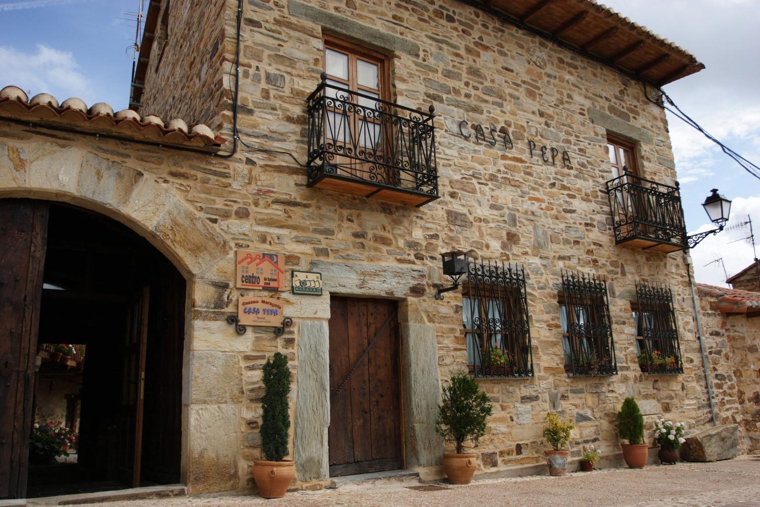 卡萨佩帕乡村酒店 Santa Colomba de Somoza 外观 照片